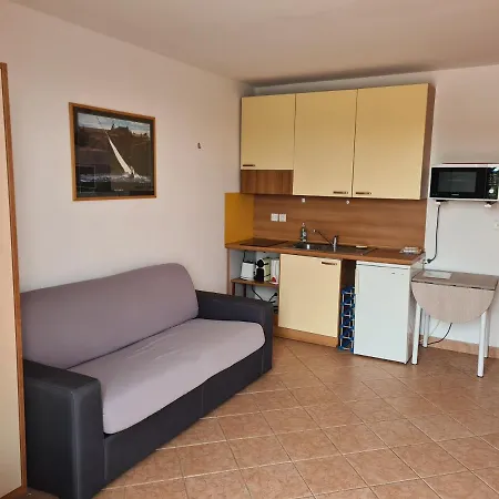 Waterfront Cap D'antibes Апартаменты Жуан-ле-Пен