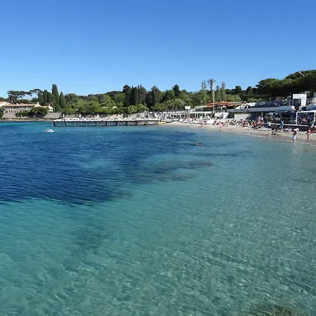 Апартаменты Waterfront Cap D'antibes *